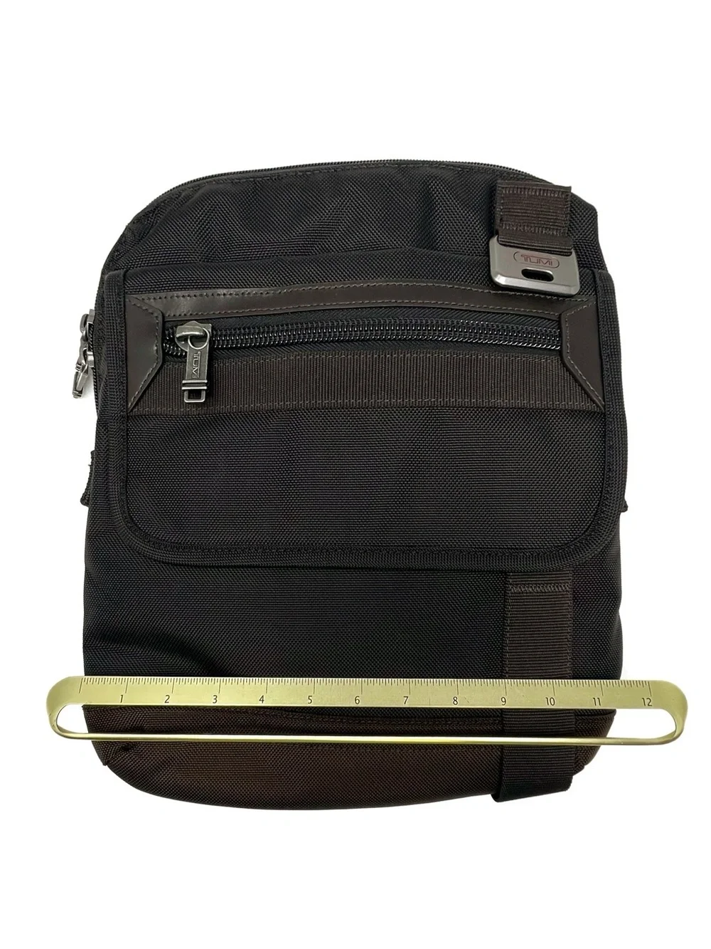 Tumi Eastern Zip Top Flap Crossbody Hickory Brown Nylon Messenger Bag Like New